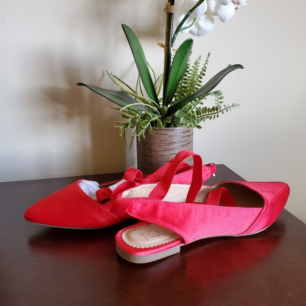 Sole diva red lace up flats